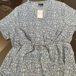 XL NWT BOBEAU faux wrap style top